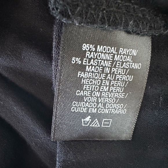 TAHARI THE LITTLE BLACK SLEEVELESS V-NECK DRESS SIZE XS - Picture 8 of 10